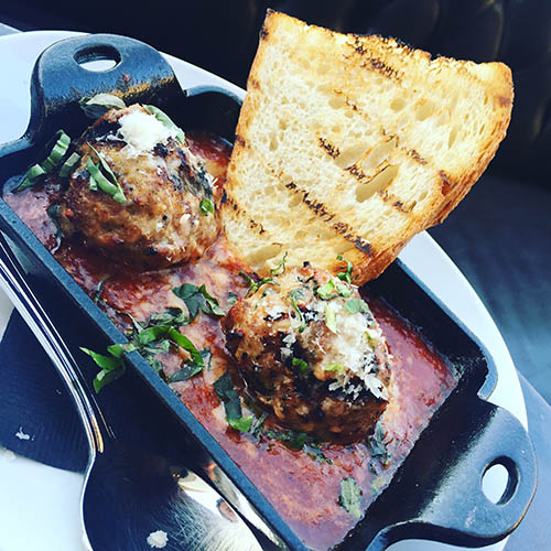 the-churchill-dine-review