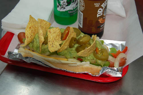 pink's-hot-dogs-los-angeles-dine-review