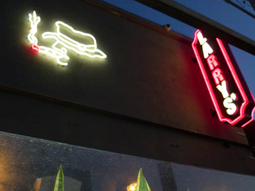 larry's-venice-beach-dine-review