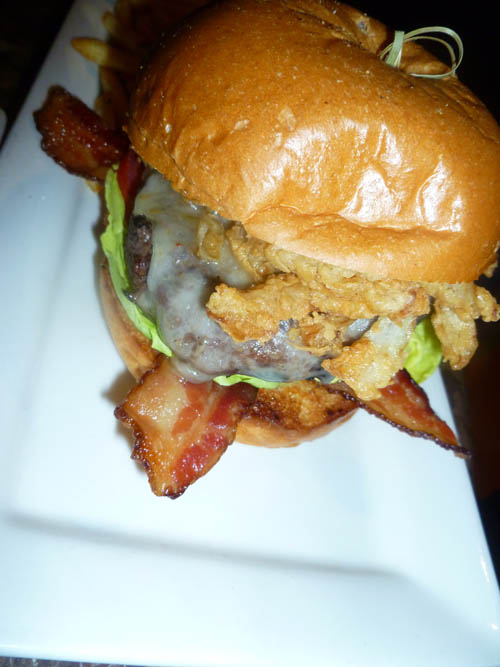 suite-700-sm-dine-review