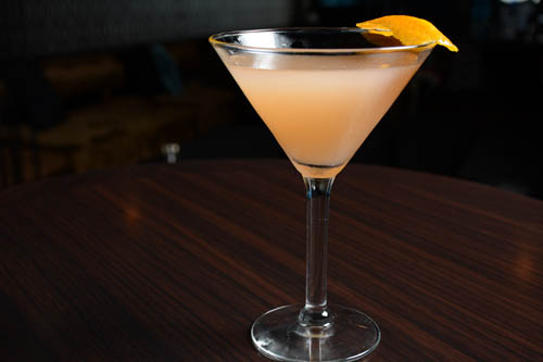 alley-lounge-dine-review