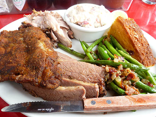 beachwood-brewing-bbq-dine-review