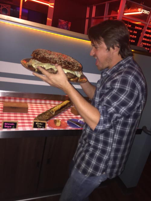 bowlero-mar-vista-dine-review