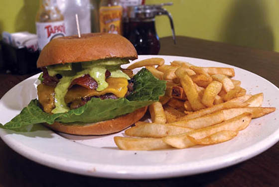 myke's-cafe-dine-review