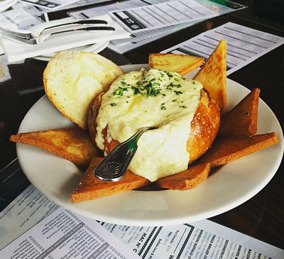 slater-50-50-dine-review